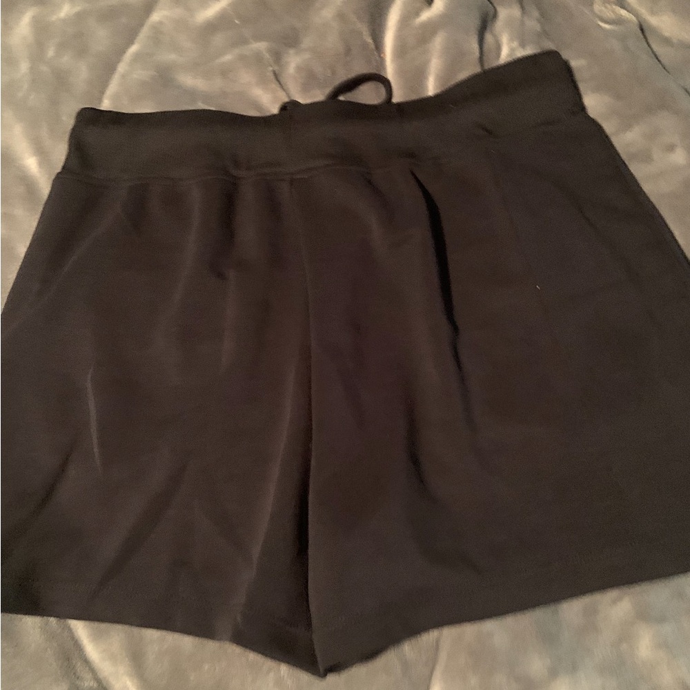 Mono B black shorts